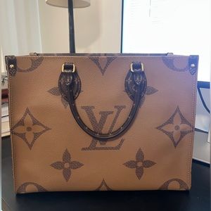 Louis Vuitton Tote Bag On The Go MM “Monogram Giant” canvas!